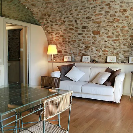 Апартаменты Romantic Borghetto Sul Mincio